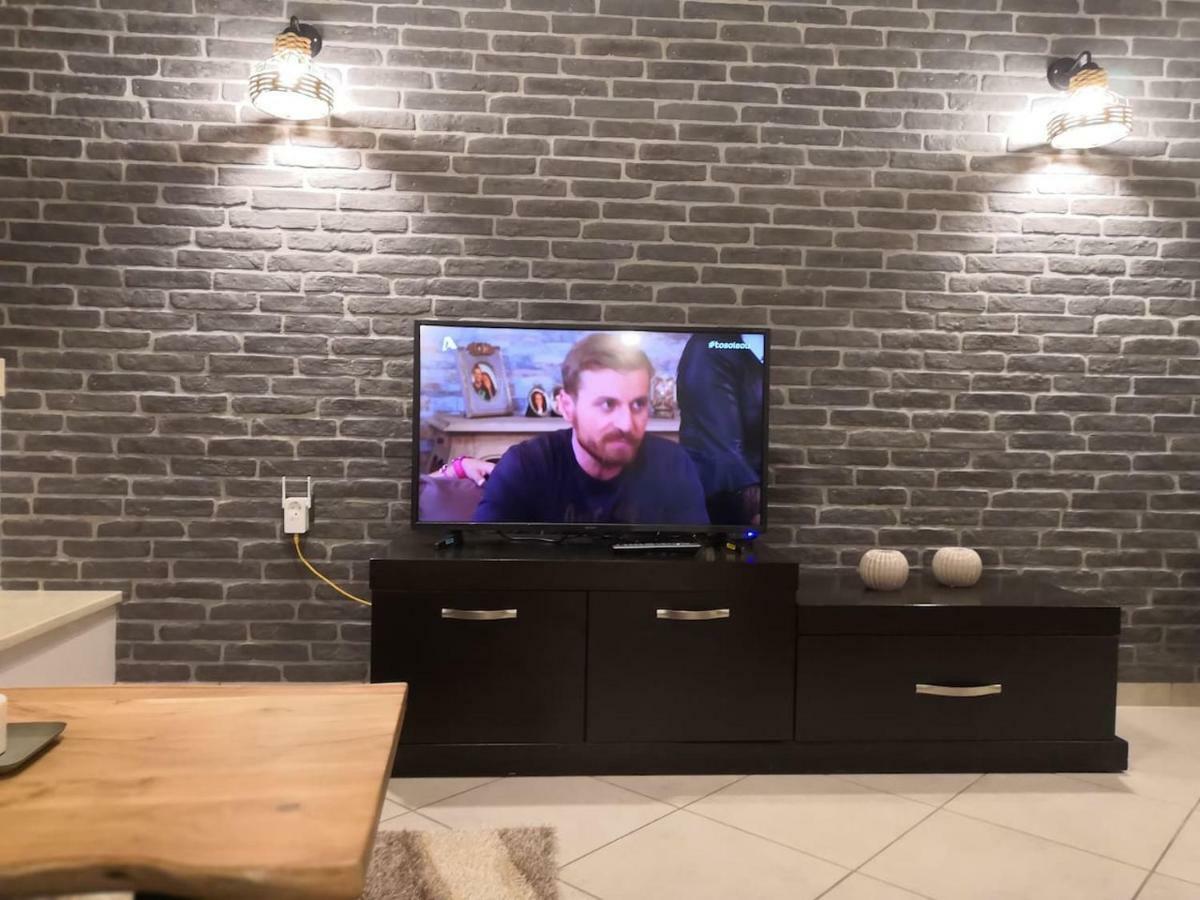Gekas Deluxe